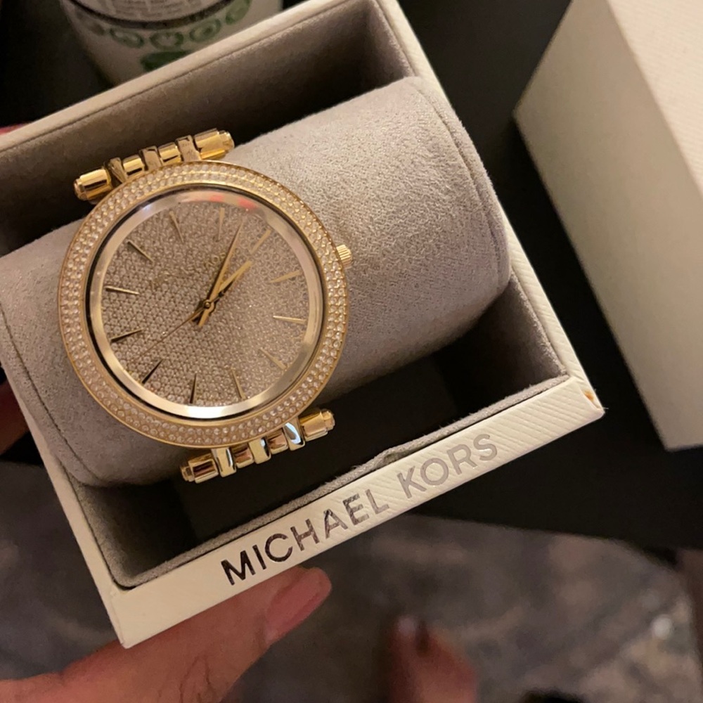 Mk watch